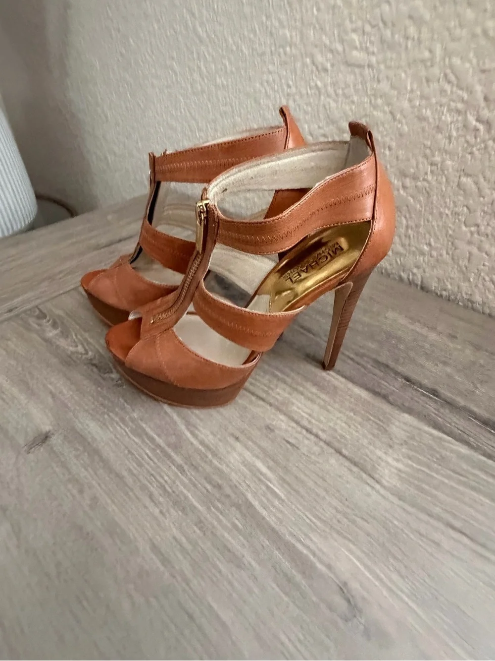 MICHAEL Michael Kors Brown Leather Peep-Toe Zip Front Heels